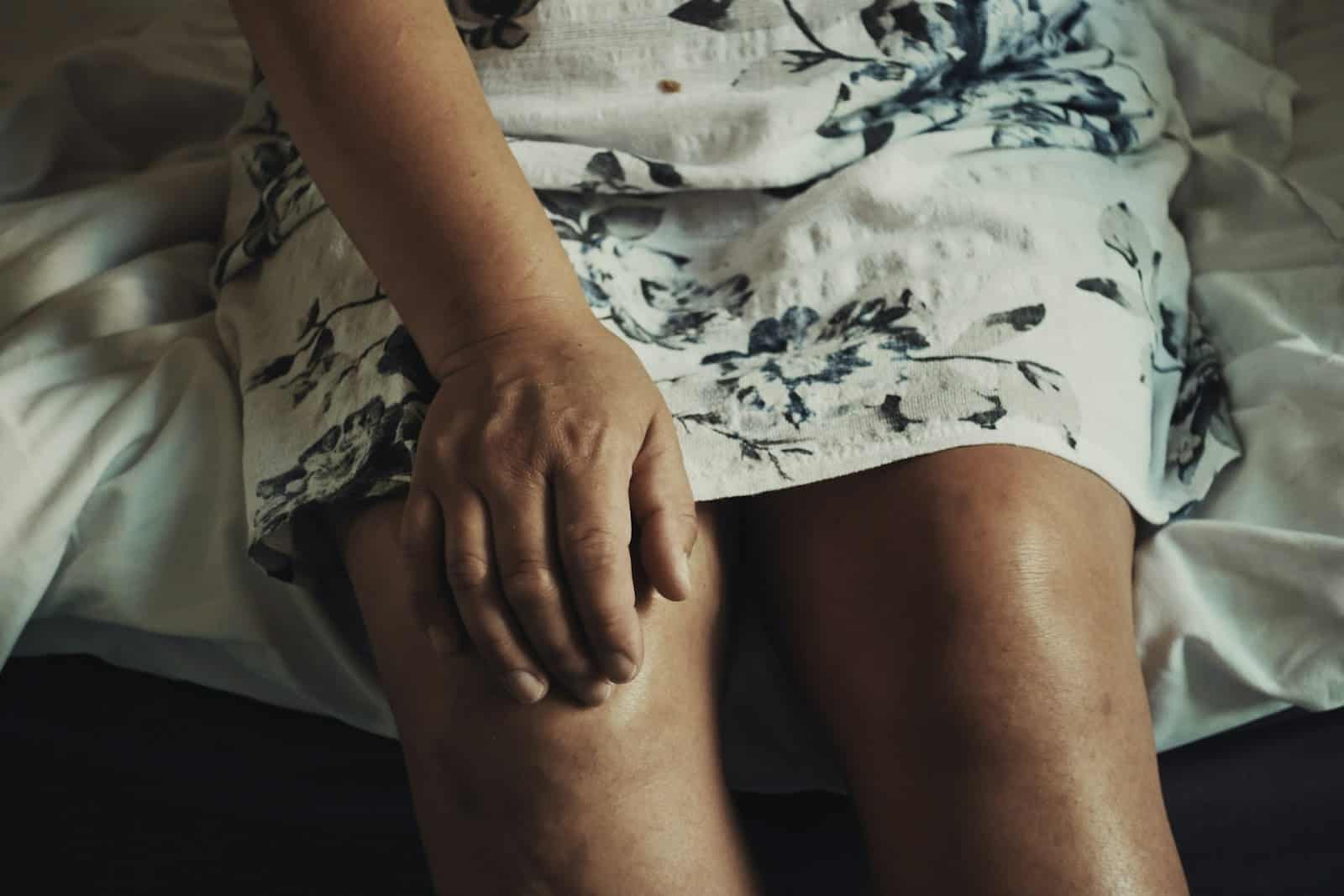 關節不適影響日常生活,選對關節保健食品是關鍵 / Photo by Anna Auza on Unsplash