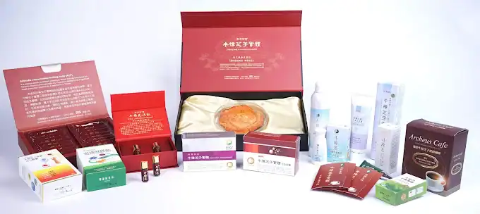 不同的牛樟芝產品價格區間對應著不同的產品型態與適合族群。圖片來源:恩揚生技